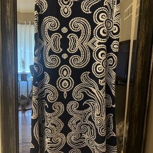 Before + Again Elegant Blue and White Patterned Skirt